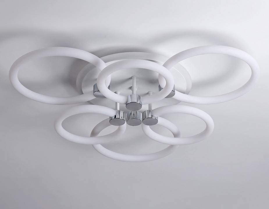 Потолочная люстра Ambrella Light FA FA3844