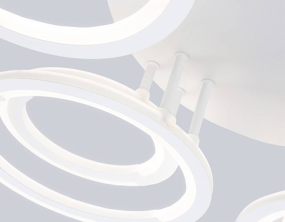 Потолочная люстра Ambrella Light FA FA8944