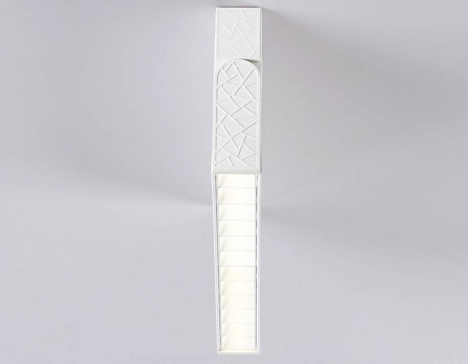 Накладной светильник Ambrella Light TA TA1825