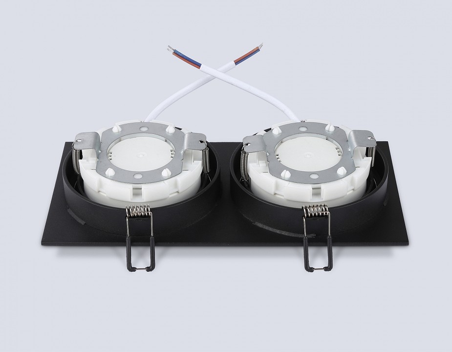 Встраиваемый светильник Ambrella Light TN TN51827