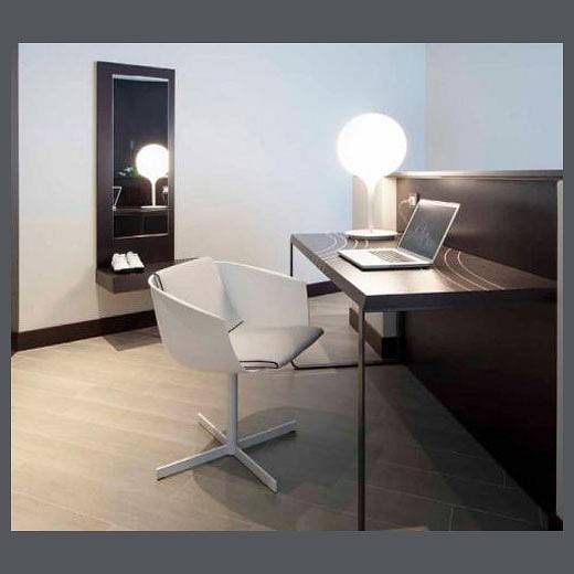 Настольная лампа Artemide Tolomeo Mini 1050010A