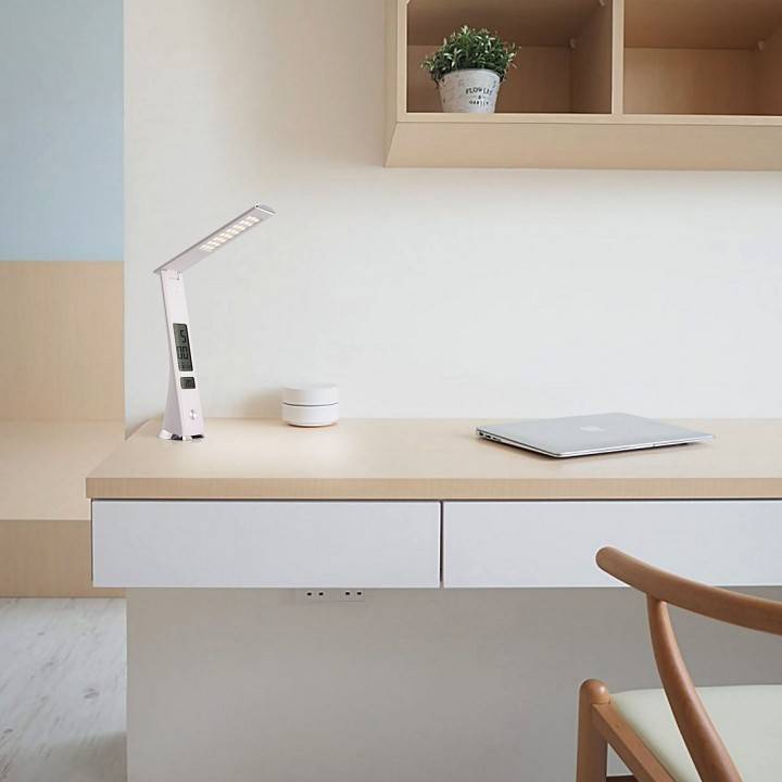 Настольная лампа офисная Eurosvet Business 5 Вт белый 80504/1