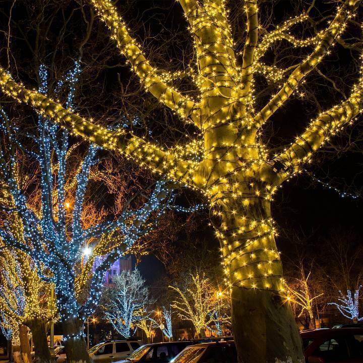 Гирлянда Нить Eurosvet 20м 200LED белая с эффектом мерцания IP65 400-102