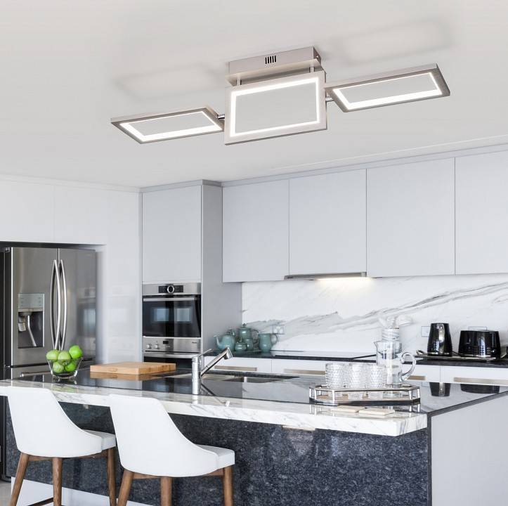 Накладной светильник Eurosvet Maya матовое серебро 90223/3