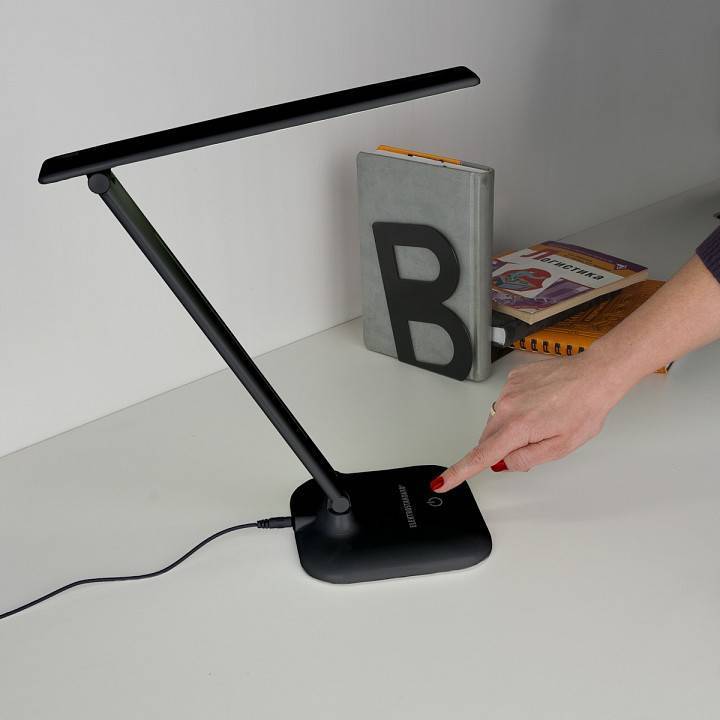 Настольная лампа офисная Eurosvet Alcor черный TL90200