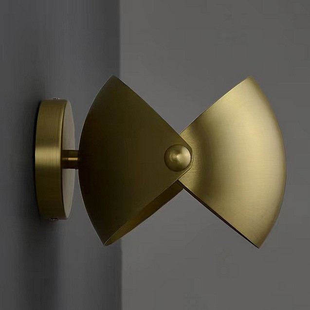 Светильник накладной ImperiumLoft Zeta-Wall01