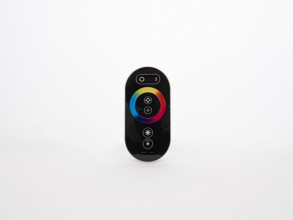 Контроллер-регулятор цвета RGB с пультом ДУ LEDS POWER T3 RF 30A 003764