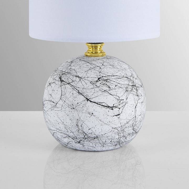 Настольная лампа декоративная Lumion VILANA 8166/1T