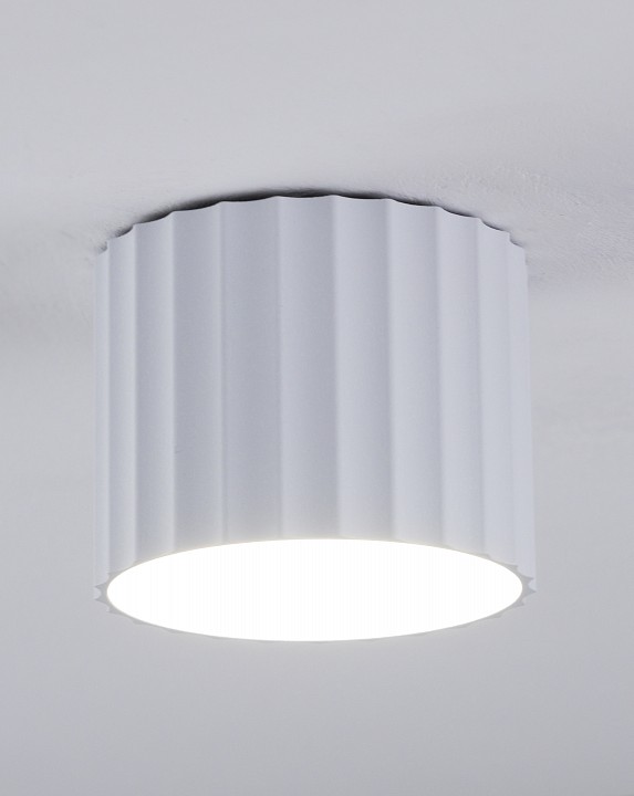 Накладной светильник Moderli  V11884-1C