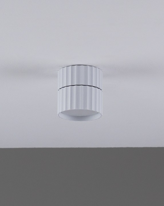 Накладной светильник Moderli  V11900-1C