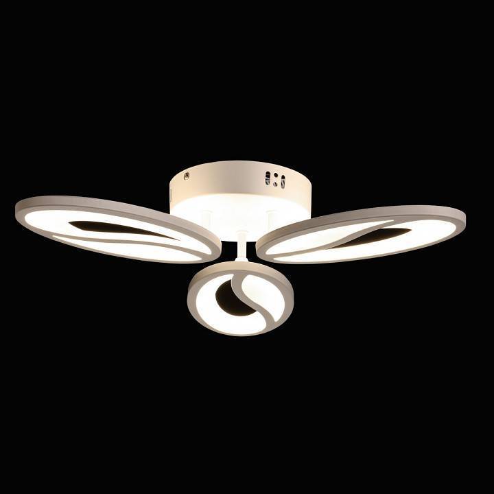 Потолочная люстра De City Мадлен 3xE14 424018003