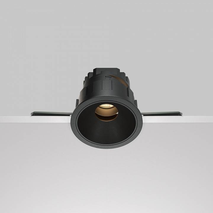 Встраиваемый светильник Maytoni Wise DL057-10W3K-B