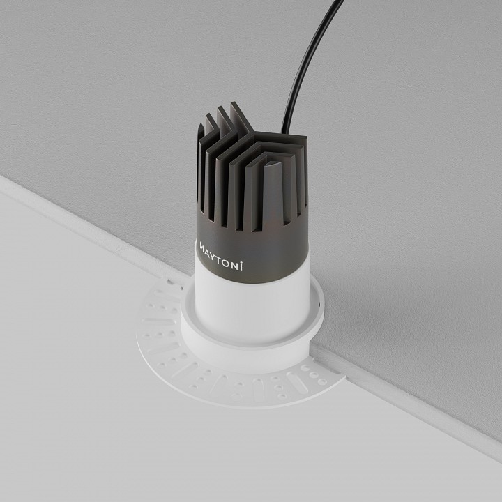 Встраиваемый светильник Maytoni 10 Вт 3000 K белый DL120-10W-3K-TRS-W