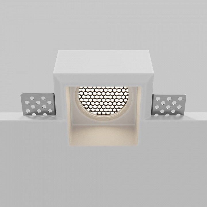 Встраиваемый светильник Maytoni Technical Gyps Modern DL131-GU10-01-W