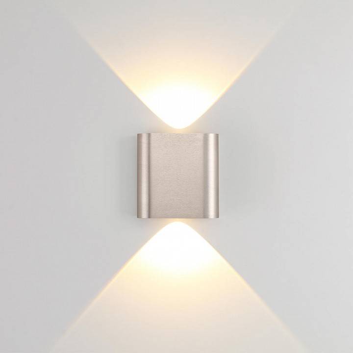 Накладной светильник Odeon Light MAGNUM 7106/2WL