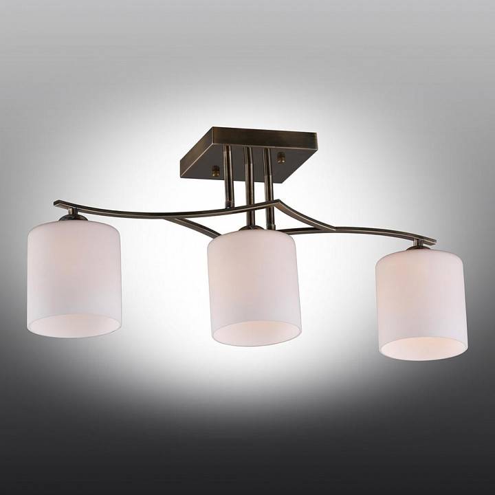 Светильник на штанге Omnilux Pisticci OML-55317-03