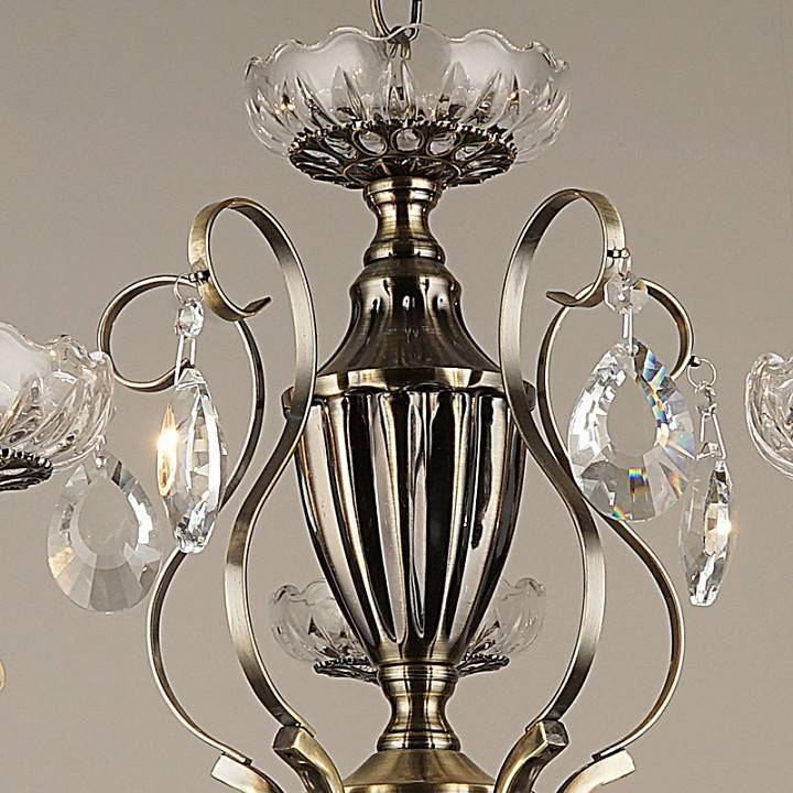 Подвесная люстра Reluce 04135-1 8 ламп 04135-0.4-08