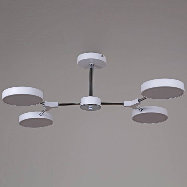 Люстра на штанге 13246-4.3-04