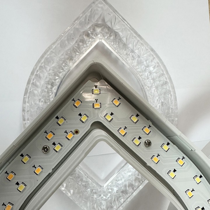 Люстра на штанге  28120-0.3-3+3C WH