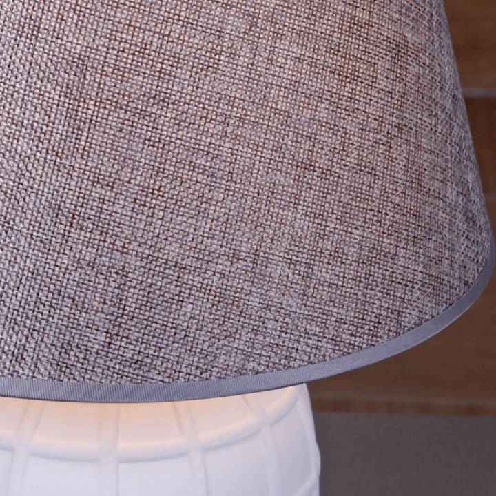 Настольная лампа декоративная Reluce  98690-0.7-01