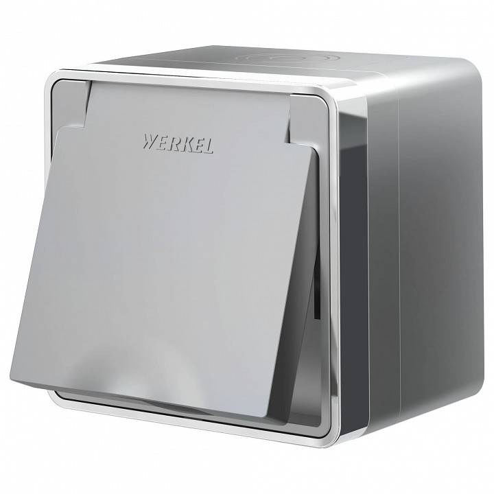 Розетка влагозащищенная с заземлением и шторками Werkel Gallant шампань W5071206