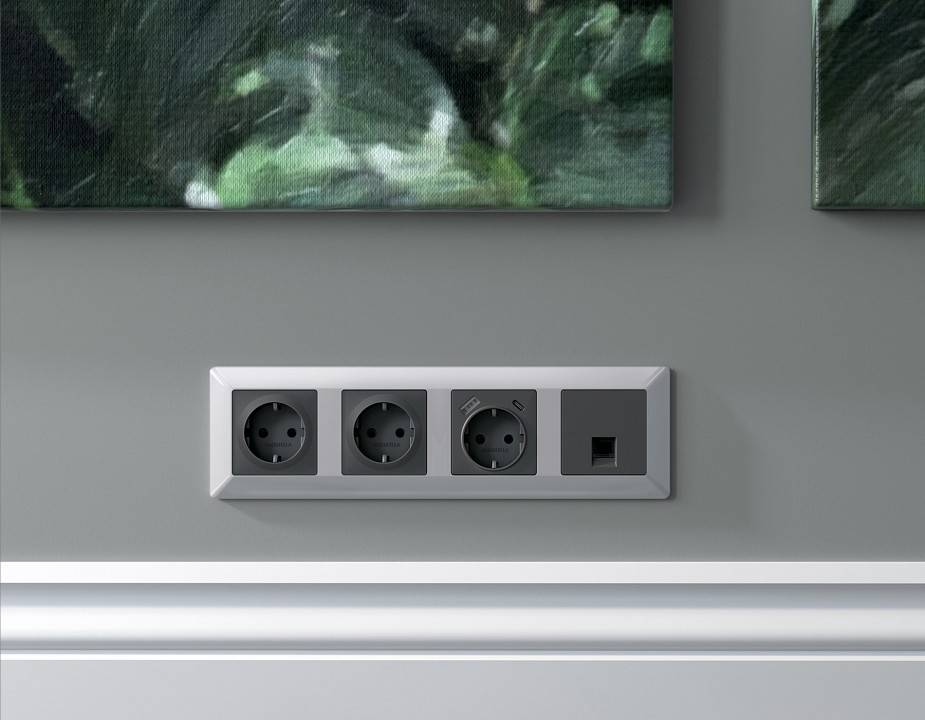 Рамка на 4 поста Ambrella Volt Line AF110404