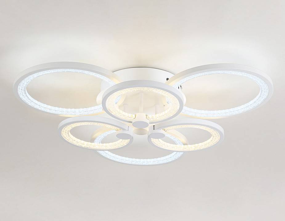 Потолочная люстра Ambrella Light FA FA4085