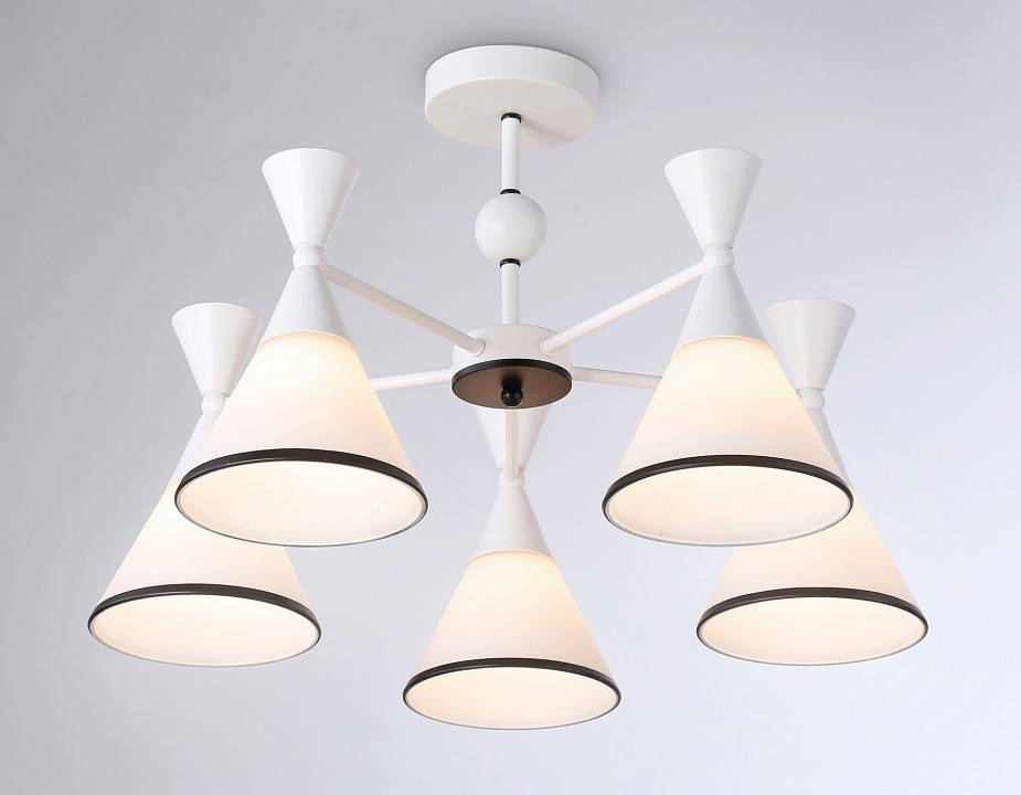 Люстра на штанге Ambrella Light TR TR3165