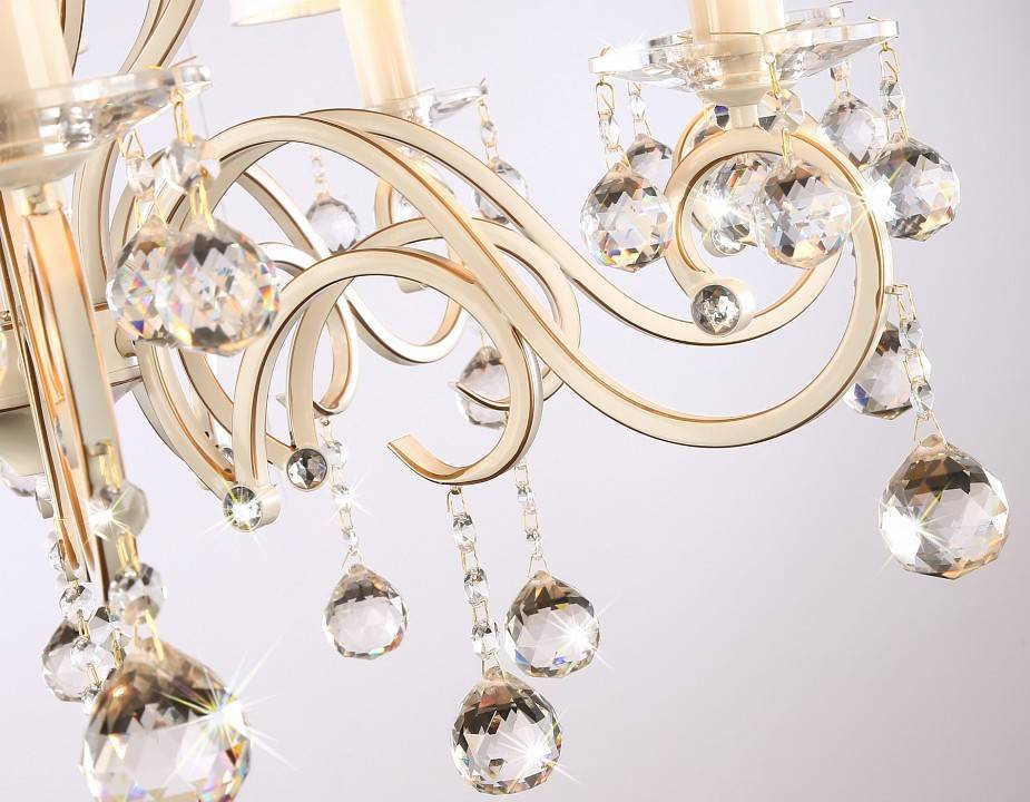 Подвесная люстра Ambrella light TR TR4561 TR4561