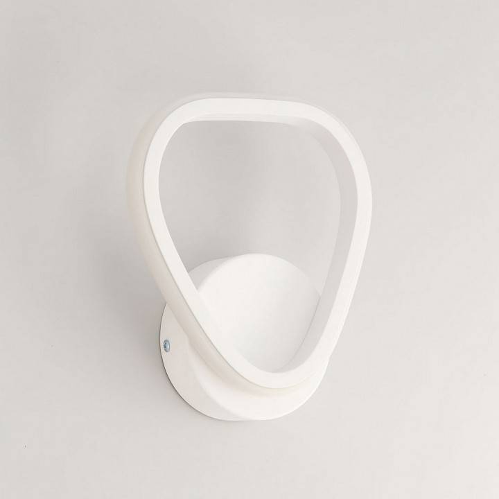 Бра Citilux Сезар 1 CL233B410