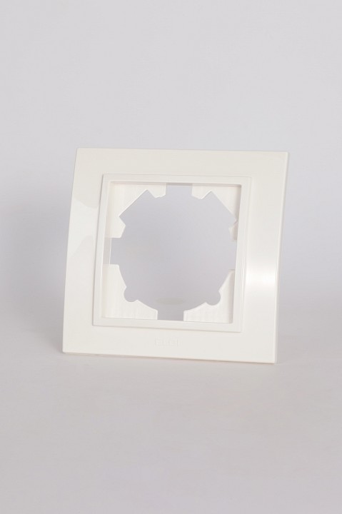 Рамка на 1 пост Elbi Eleсtriс Zena 608-010200-271