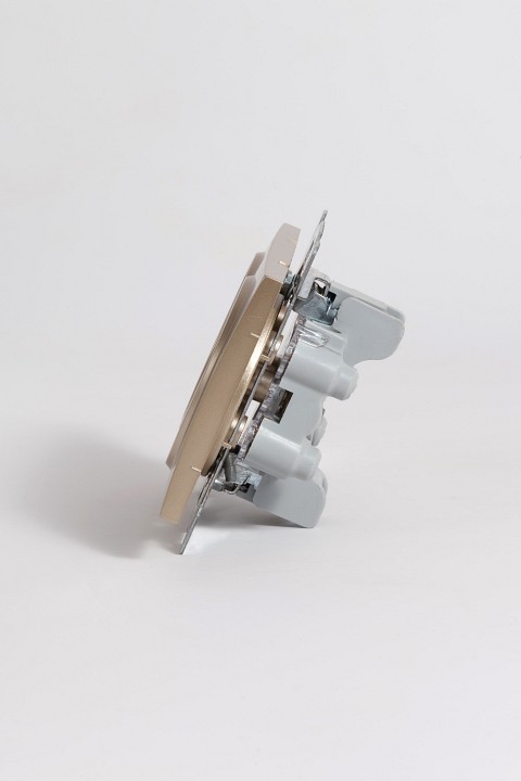 Розетка двойная без заземления, без рамки Elbi Eleсtriс Zena Vega 609-011400-908