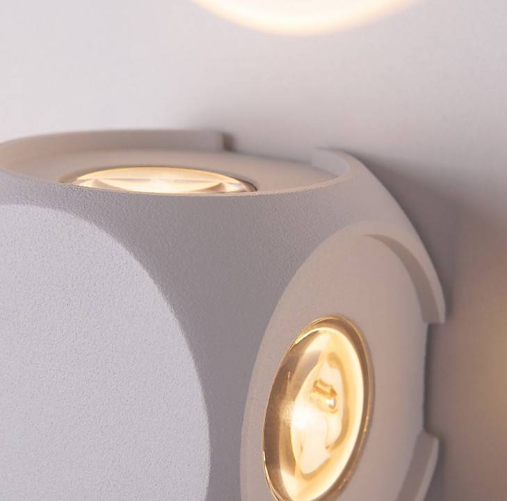 Накладной светильник Elektrostandard Cube a047185