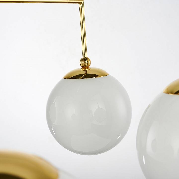 Люстра на штанге Favourite Undine 6 ламп 2810-6P