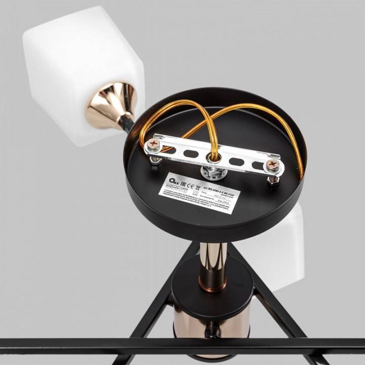 Люстра на штанге IMEX MD.4080 6 ламп MD.4080-6-S-BK+FGD