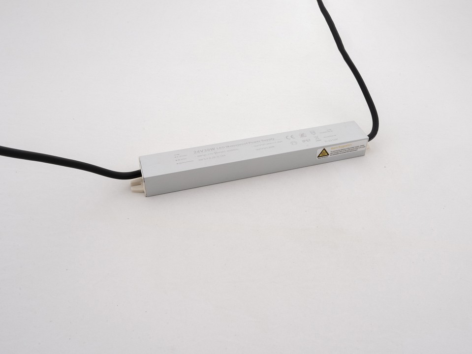 Блок питания LEDS POWER SLIM 005614