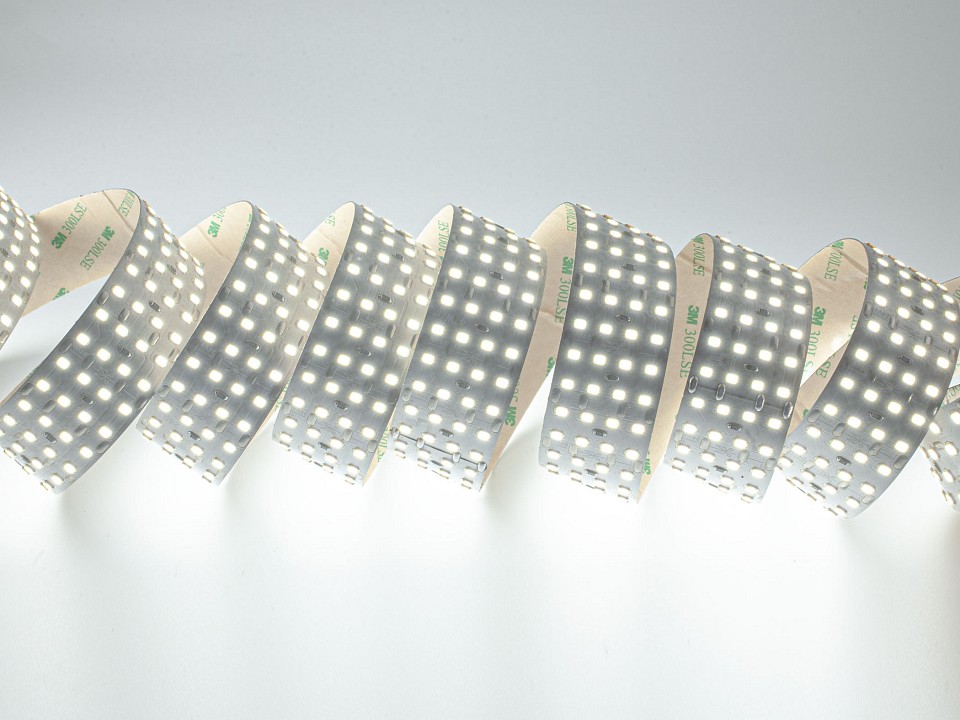 Лента светодиодная LEDS POWER ПРО200 009124