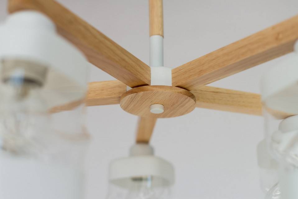 Люстра на штанге Lumion Bonnie 4491/5C