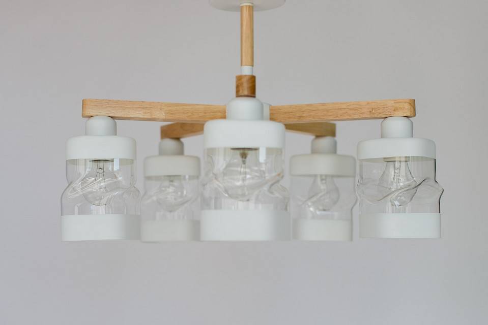 Люстра на штанге Lumion Bonnie 4491/5C