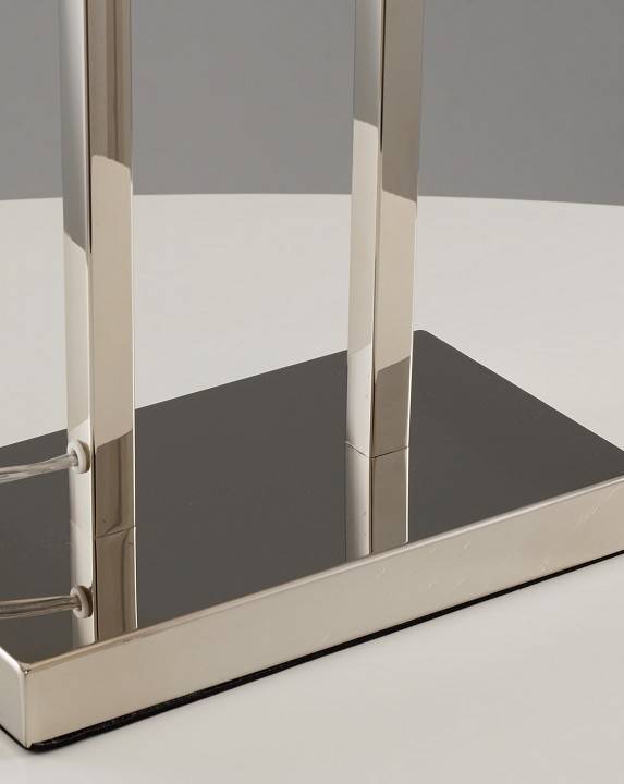 Настольная лампа декоративная Moderli Viola V10548-1T