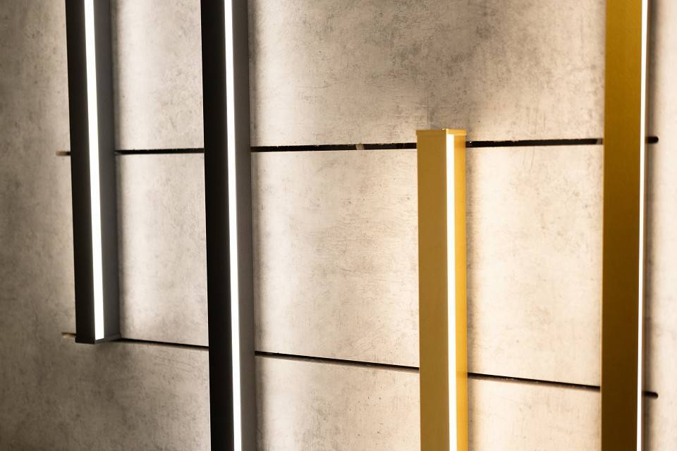 Накладной светильник Milosh Tendence золото 0843WL-24GD