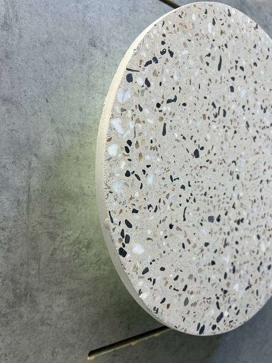 Накладной светильник Milosh Tendence 893 0893WLA-1WH