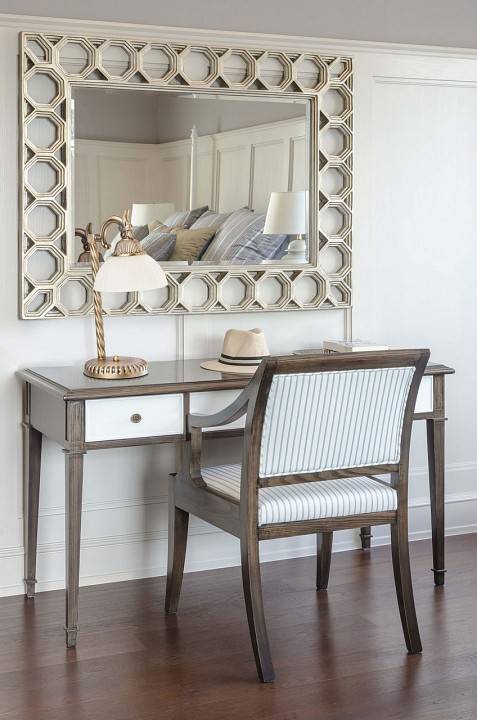 Настольная лампа декоративная MW-Light Афродита 317031001