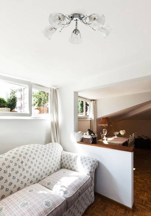 Потолочная люстра De City Моника 5xE14 372015005