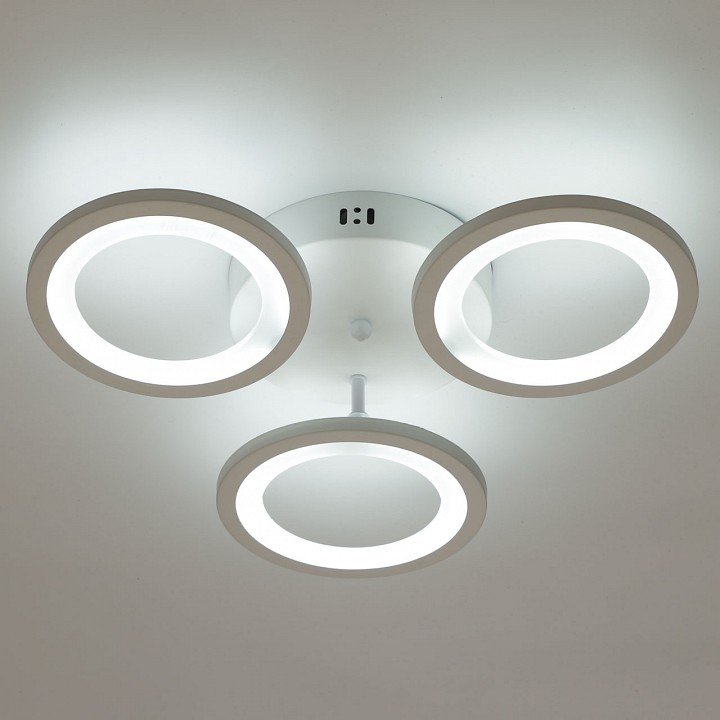 Потолочная люстра De City Мадлен 3xE14 424013303