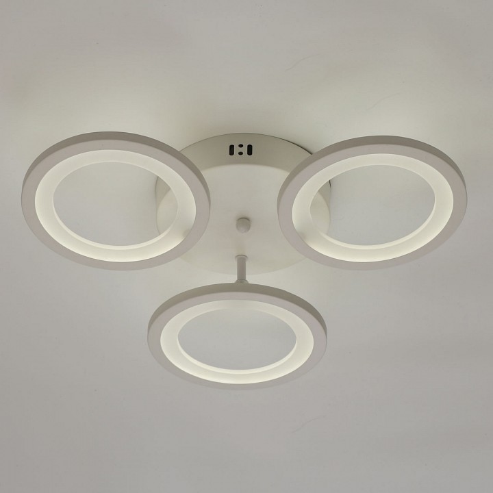 Потолочная люстра De City Мадлен 3xE14 424013303