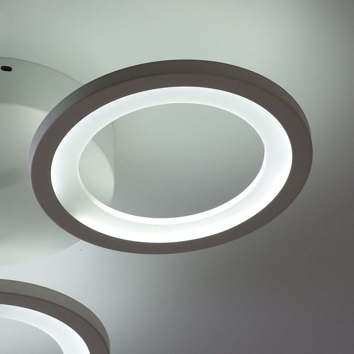 Потолочная люстра De City Мадлен 3xE14 424013303