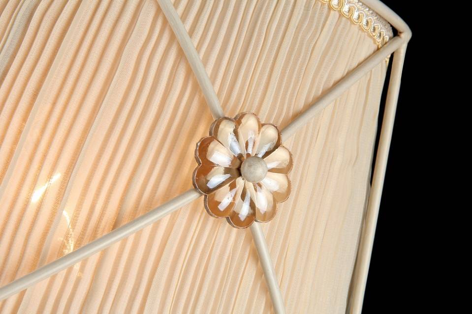 Накладной светильник Maytoni Lea 1xE14 золото ARM369-01-G