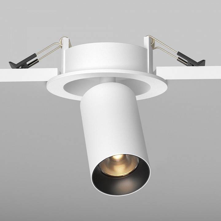 Встраиваемый светильник на штанге Maytoni FOCUS LED C071CL-7W2.7K-WB