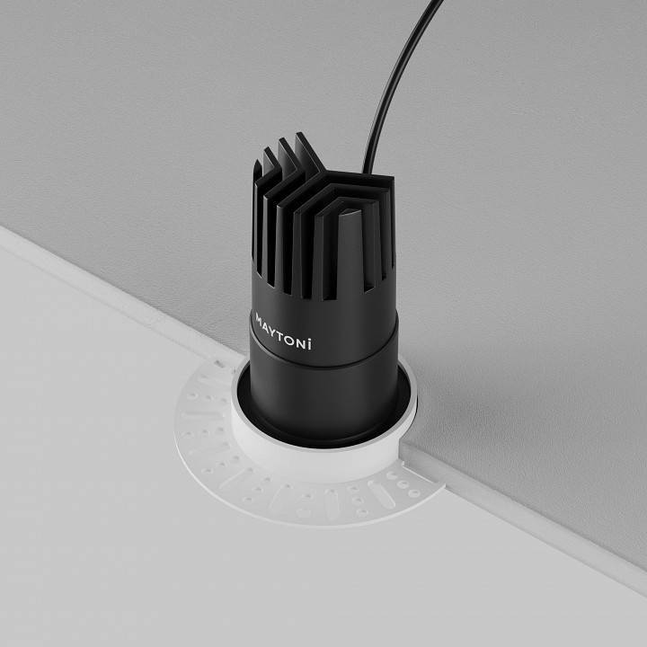 Встраиваемый светильник Maytoni Dip 10 Вт 2700 К черный DL120-10W-2.7K-TRS-B